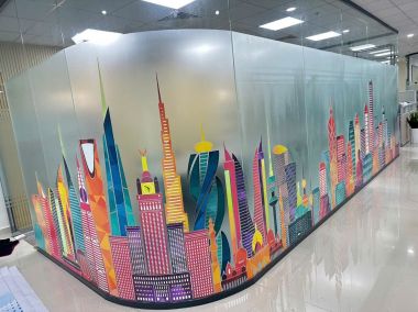 Độ bền decal kính mờ – Sử dụng được bao lâu?