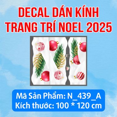 DECAL TRANG TRÍ GIÁNG SINH CHÂN TUYẾT TRẮNG VÀ NHỮNG QUẢ CHÂU 2