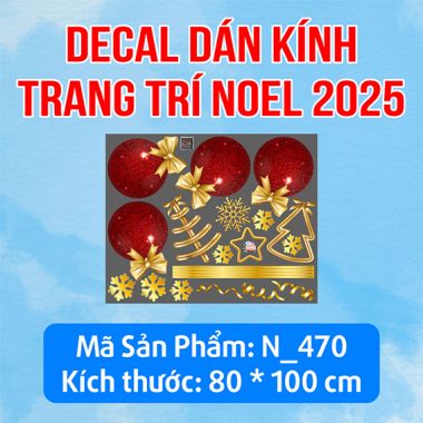 DECAL TRANG TRÍ GIÁNG SINH 2025 ÔNG GIÀ NOEL ÔM QUÀ BÊN CÂY THÔNG XANH VÀ NHỮNG NGƯỜI BẠN