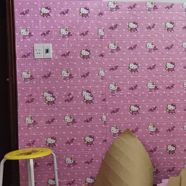 Xốp dán tường 3D Hello Kitty màu hồng đậm