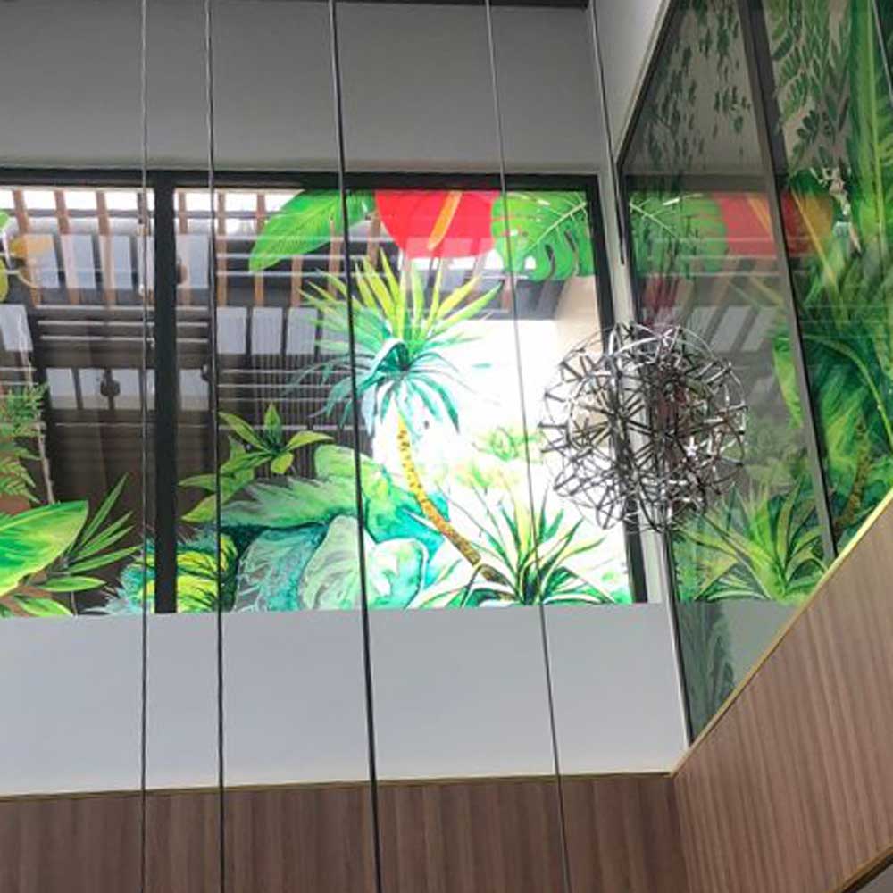 DECAL D&Aacute;N K&Iacute;NH BẢO VỆ K&Iacute;NH