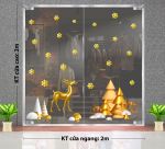 DECAL TRANG TRÍ NOEL HƯƠU VÀNG VÀ CÂY THÔNG DƯỚI TRỜI TUYẾT 2