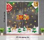 TRANG TRÍ GIÁNG SINH CỬA HÀNG TIỆN LỢI ĐÔI TUẦN LỘC TRÊN CÁNH ĐỒNG TUYẾT VÀ NHỮNG CÂY THÔNG