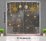 DECAL TRANG TRÍ NOEL DÂY TREO BÔNG TUYẾT VÀNG