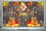 DECAL DÁN KÍNH TRANG TRÍ TẾT 2026 THẦN TÀI CƯỠI NGỰA VÀ ĐÔI QUẠT ĐỎ